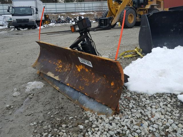 99999988888979879 - 2001 FISH PLOW YELLOW photo 3