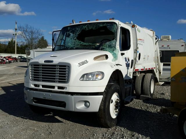 1FVACXCY0GHHD2472 - 2016 FREIGHTLINER M2 106 MED WHITE photo 2