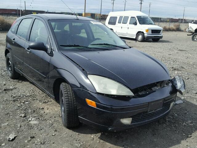 3FAFP37362R196283 - 2002 FORD FOCUS ZX5 BLACK photo 1