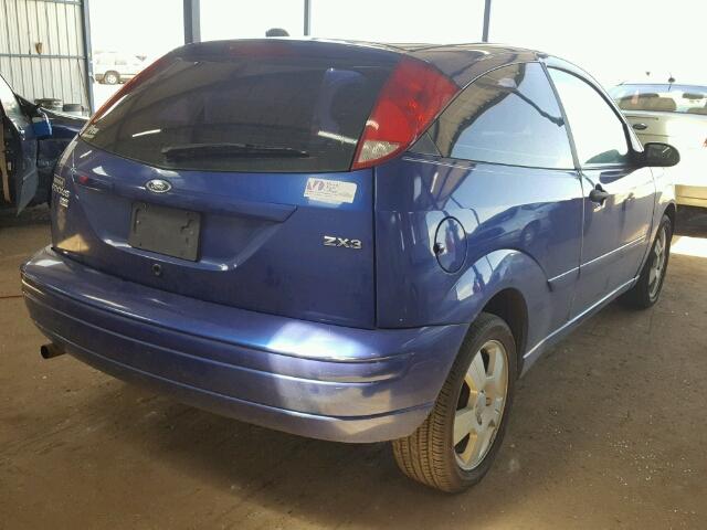 1FAFP31N16W200351 - 2006 FORD FOCUS ZX3 BLUE photo 4