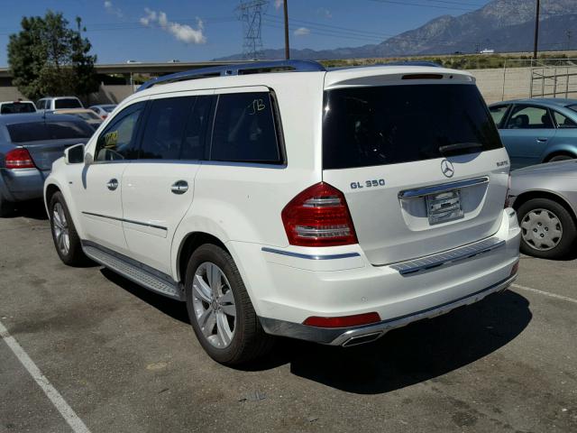 4JGBF2FE0CA786852 - 2012 MERCEDES-BENZ GL 350 BLU WHITE photo 3