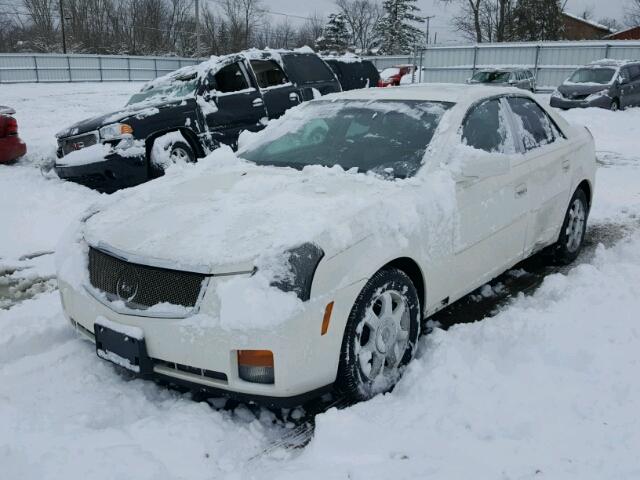 1G6DM577940108955 - 2004 CADILLAC CTS WHITE photo 2