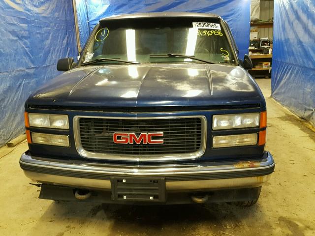 1GKEK13R2XJ753778 - 1999 GMC YUKON BLUE photo 9