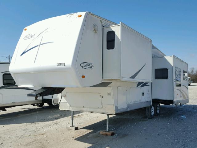 4WYF07P2641401018 - 2004 OTHE 5TH WHEEL WHITE photo 2