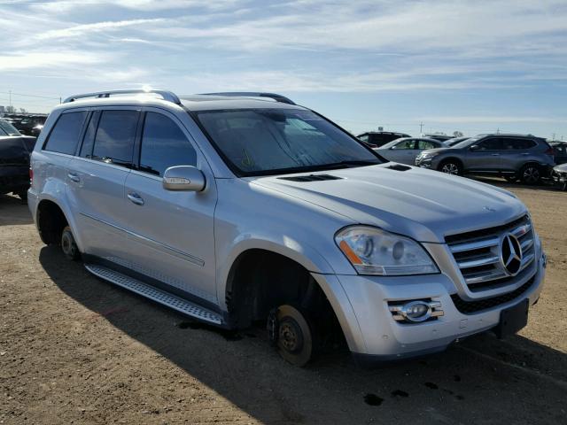 4JGBF86E88A396933 - 2008 MERCEDES-BENZ GL 550 4MA SILVER photo 1