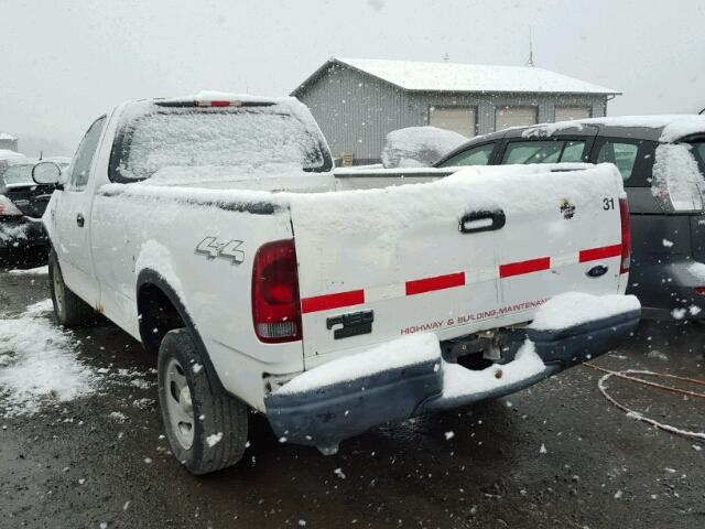 1FTRF18W43NB71703 - 2003 FORD F150 WHITE photo 3