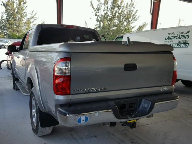 5TBET34105S488445 - 2005 TOYOTA TUNDRA DOU GRAY photo 3