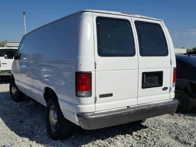 1FTNE2427XHC32458 - 1999 FORD ECONOLINE WHITE photo 3