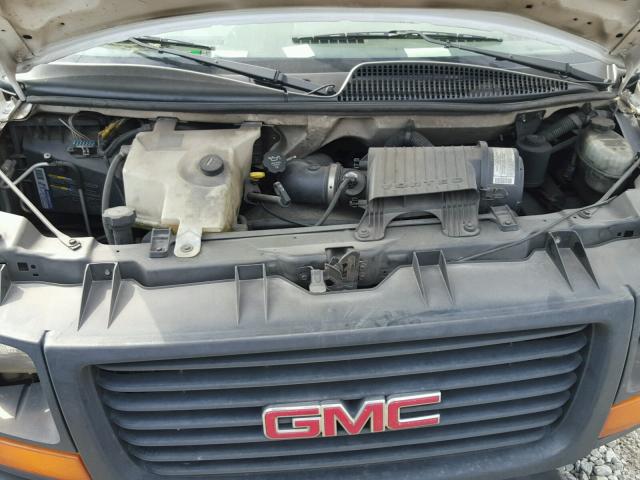 1GTFG15XX51182292 - 2005 GMC SAVANA G15 WHITE photo 7