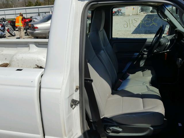 1FTYR10D75PA32704 - 2005 FORD RANGER WHITE photo 6