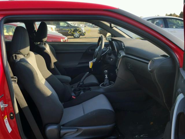 JTKJF5C72FJ001624 - 2015 TOYOTA SCION TC 红色 照片 5