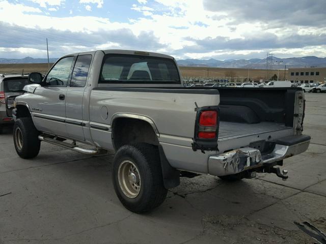 1B7KF23W4WJ215984 - 1998 DODGE RAM 2500 SILVER photo 3