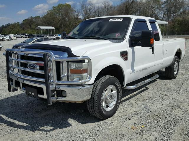 1FTSX21R09EA79148 - 2009 FORD F250 SUPER WHITE photo 2