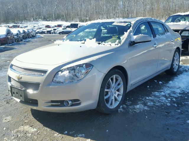 1G1ZK57B09F127775 - 2009 CHEVROLET MALIBU LTZ SILVER photo 2