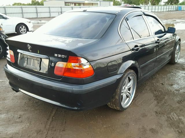 WBAEV53463KM32620 - 2003 BMW 330 I BLACK photo 4