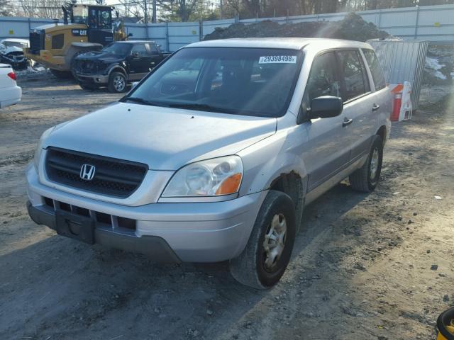 2HKYF18134H537393 - 2004 HONDA PILOT LX SILVER photo 2