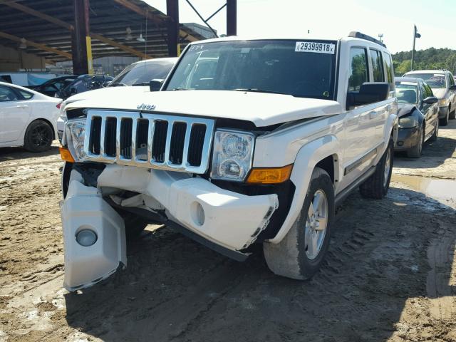 1J8HH48K77C553609 - 2007 JEEP COMMANDER WHITE photo 2