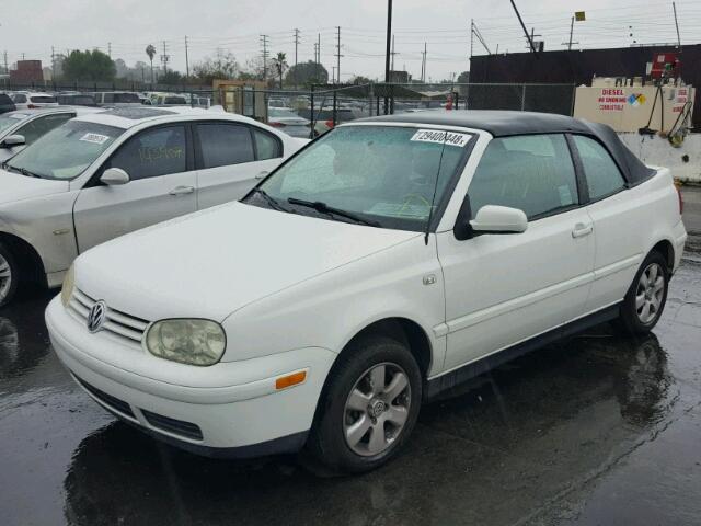 3VWDC21V81M815606 - 2001 VOLKSWAGEN CABRIO GLX WHITE photo 2