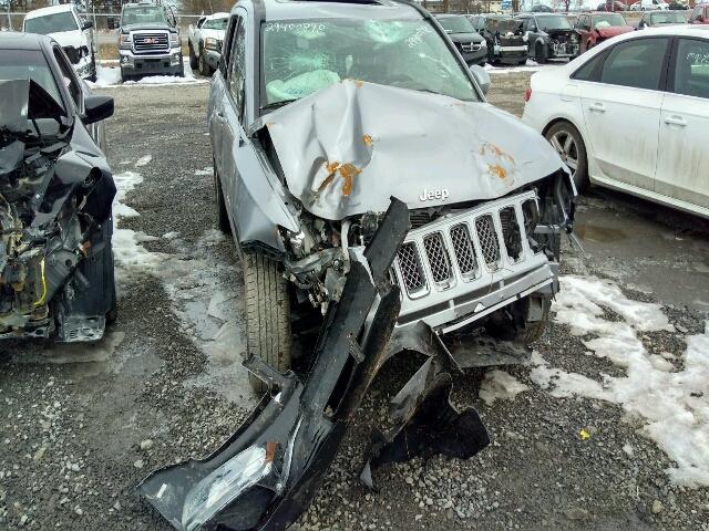 1C4NJDAB1HD197677 - 2017 JEEP COMPASS SP GRAY photo 1