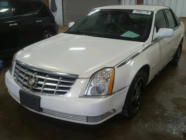 1G6KD57Y46U111645 - 2006 CADILLAC DTS WHITE photo 2