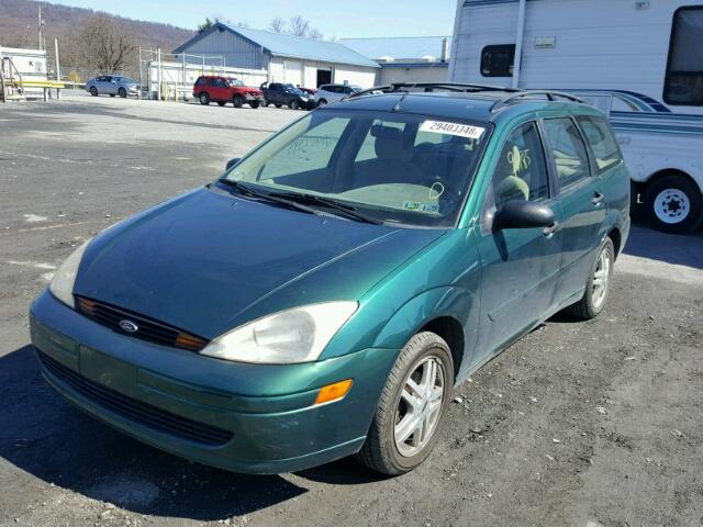 1FAHP3637YW127988 - 2000 FORD FOCUS SE GREEN photo 2