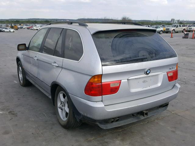 WBAFB33521LH23779 - 2001 BMW X5 4.4I SILVER photo 3