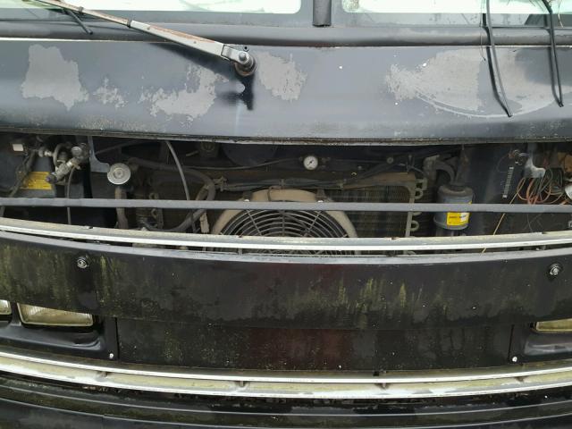 1GBKP37N1S3300322 - 1995 OTHE MOTORHOME BLACK photo 7