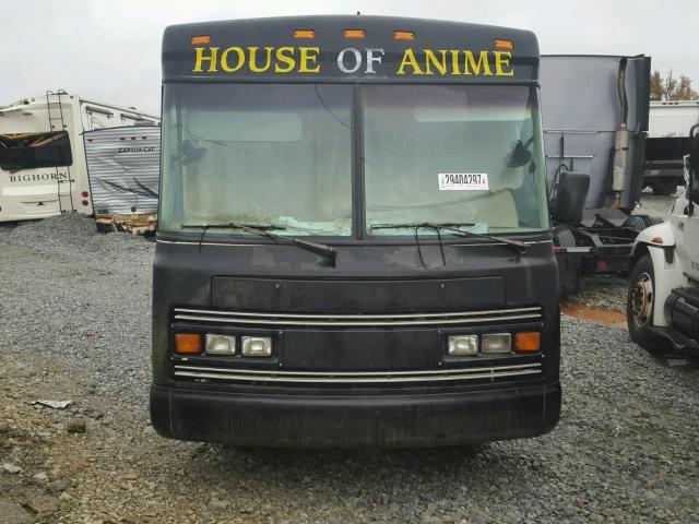 1GBKP37N1S3300322 - 1995 OTHE MOTORHOME BLACK photo 9