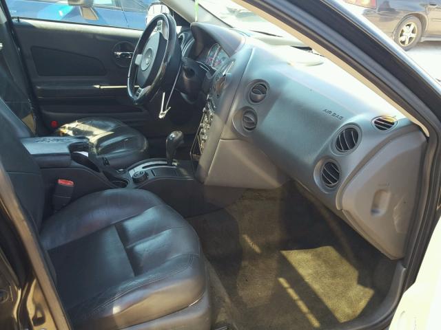 2G2WR524741156127 - 2004 PONTIAC GRAND PRIX შავი ფოტო 5