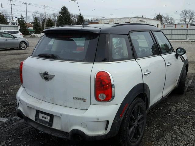 WMWZC5C50BWL53726 - 2011 MINI COOPER S C WHITE photo 4