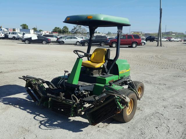 TC3225T020099 - 2002 JOHN LAWNMOWER GREEN photo 2