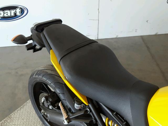 JYARN33Y2FA001385 - 2015 YAMAHA FZ09 C YELLOW photo 6