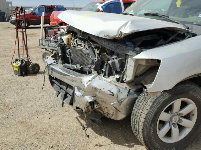 1N6BA0CH8AN306923 - 2010 NISSAN TITAN XE GRAY photo 9