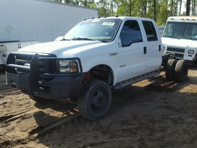 1FDWW37P85EC54283 - 2005 FORD F350 SUPER WHITE photo 2