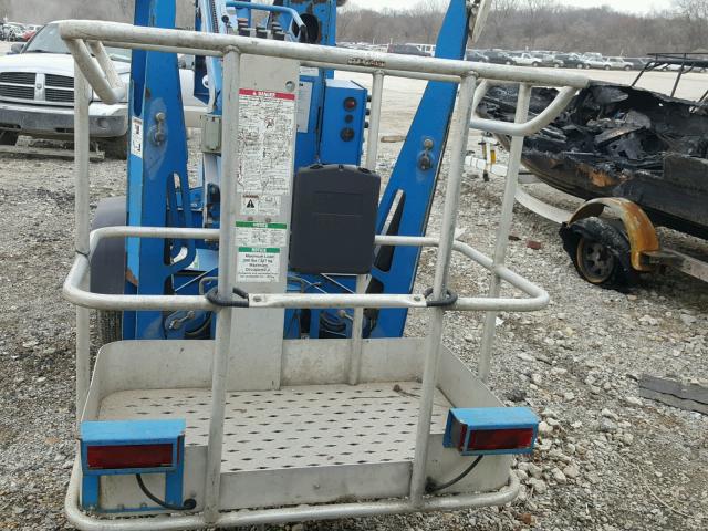 5D8AA171281000104 - 2008 GENE LIFT Blau Foto 5