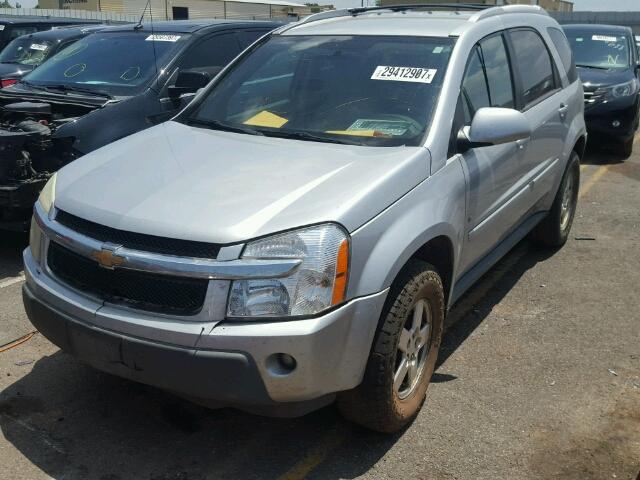 2CNDL73F566088492 - 2006 CHEVROLET EQUINOX LT SILVER photo 2