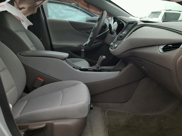 1G1ZB5ST1HF130134 - 2017 CHEVROLET MALIBU LS 银色 照片 5