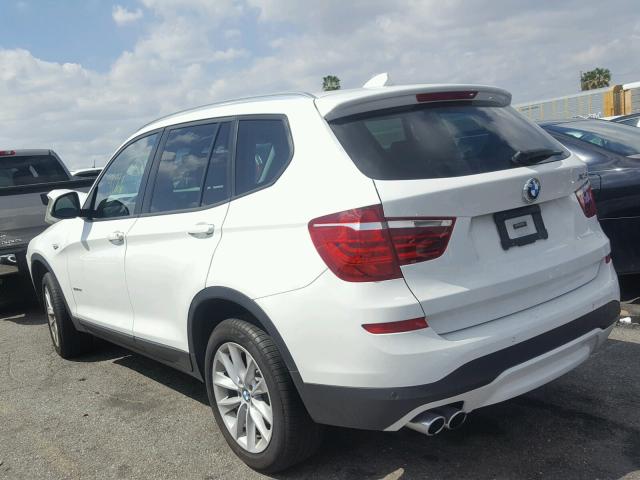 5UXWZ7C33H0V94771 - 2017 BMW X3 SDRIVE2 WHITE photo 3