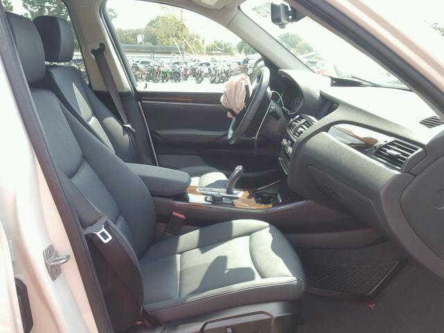 5UXWZ7C33H0V94771 - 2017 BMW X3 SDRIVE2 WHITE photo 5