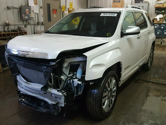 2GKFLVE36H6114903 - 2017 GMC TERRAIN DE WHITE photo 2