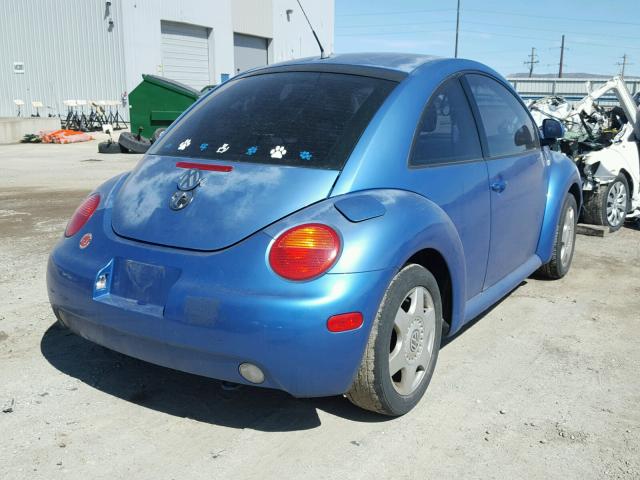 3VWCD21C6XM463660 - 1999 VOLKSWAGEN NEW BEETLE 蓝色 照片 4