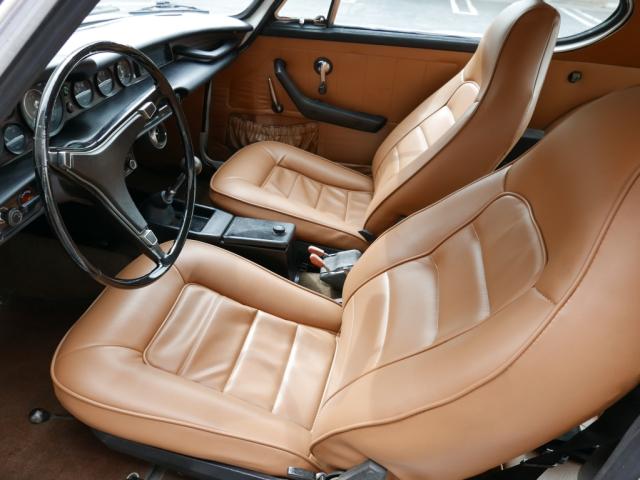 1826353037846 - 1972 VOLVO 1800 أبيض صورة 6