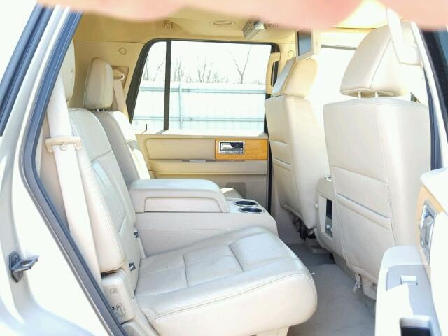 5LMFU28578LJ04367 - 2008 LINCOLN NAVIGATOR TAN photo 6