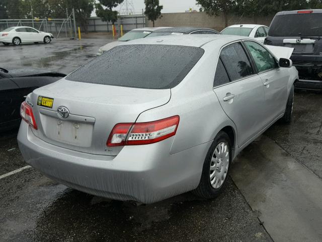 4T1BF3EK9BU743783 - 2011 TOYOTA CAMRY BASE GRAY photo 4