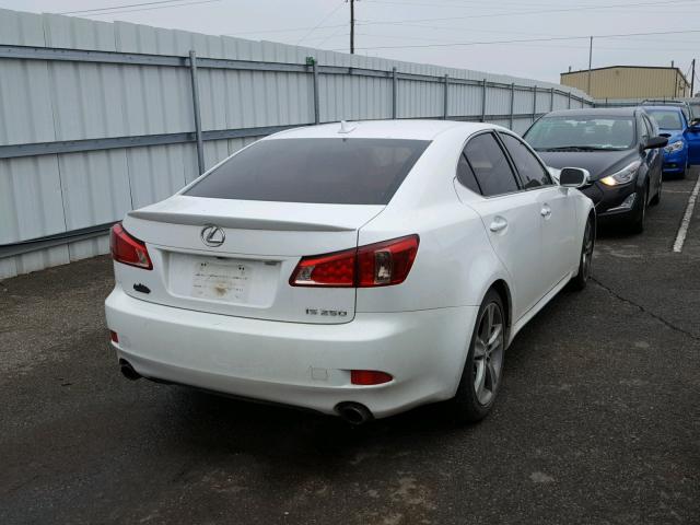 JTHBF5C25B5136050 - 2011 LEXUS IS 250 WHITE photo 4