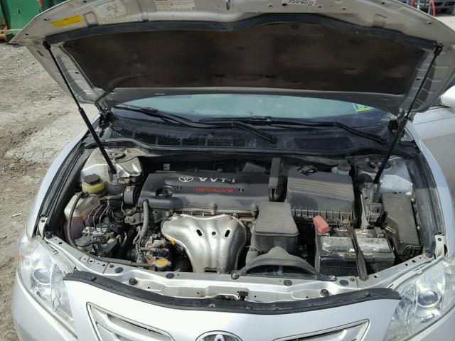 4T1BE46K98U204628 - 2008 TOYOTA CAMRY CE SILVER photo 7