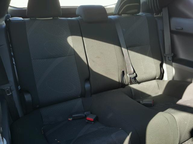 JTKJF5C76B3014245 - 2011 TOYOTA SCION TC 灰色 照片 6