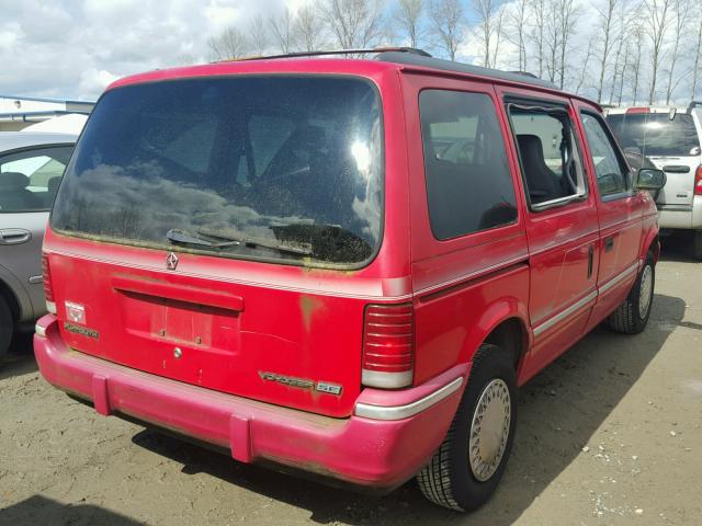 2P4GH45R6NR586413 - 1992 PLYMOUTH VOYAGER SE RED photo 4