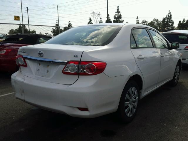 2T1BU4EE7CC900560 - 2012 TOYOTA COROLLA BA WHITE photo 4