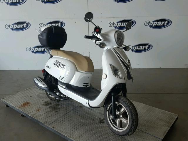 RFGBS1LE0HXXA1438 - 2017 SYM SCOOTER WHITE photo 1